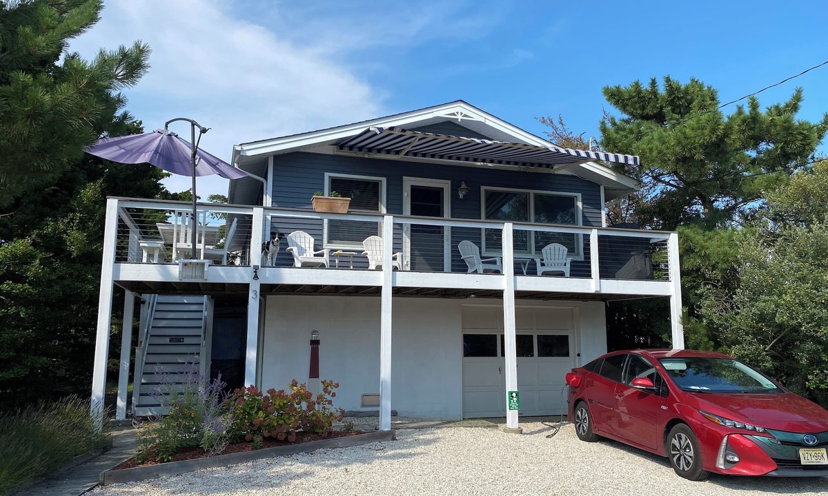 Point Pleasant - Toms River House | 1 Block to Beach. Game room!