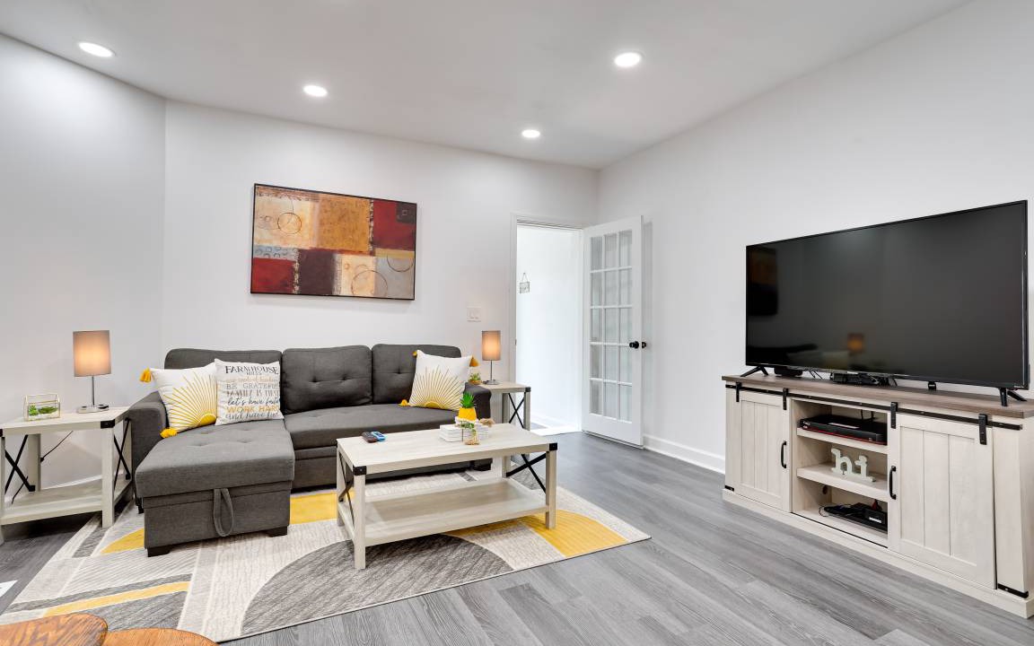 West Philadelphia Apartment | 105 m² Apartment ∙ 4 bedrooms ∙ 7 guests