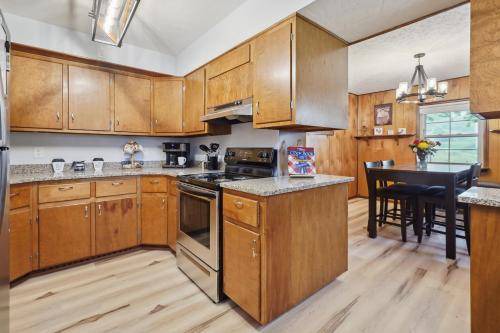 Utica House | 106 m² House ∙ 2 bedrooms ∙ 4 guests