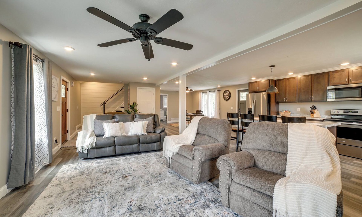 Racine House | 11 Mi to McConnells Mill: Home Near Ellwood City