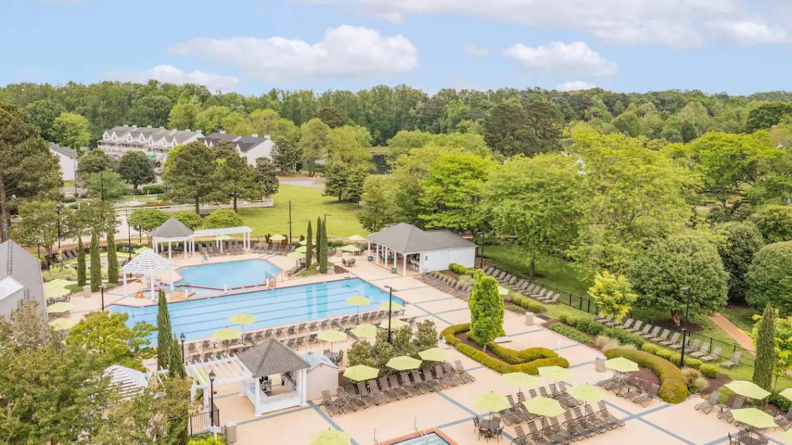 Berkeley Condo | 114 m² Condo ∙ 2 bedrooms ∙ 6 guests