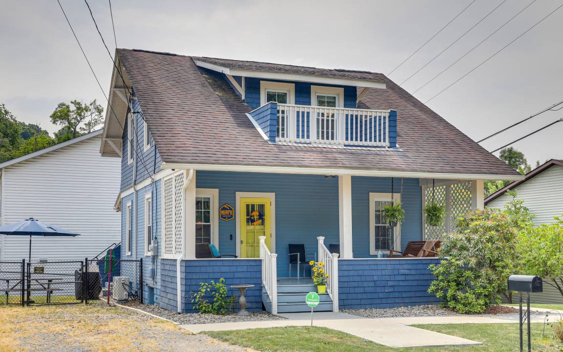 Morgantown House | 116 m² House ∙ 2 bedrooms ∙ 6 guests