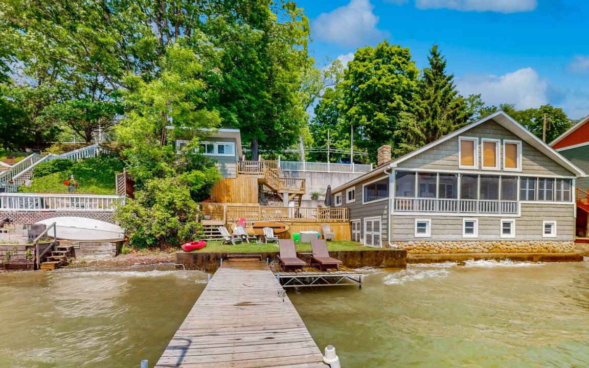 Penn Yan House | 116 m² House ∙ 2 bedrooms ∙ 8 guests
