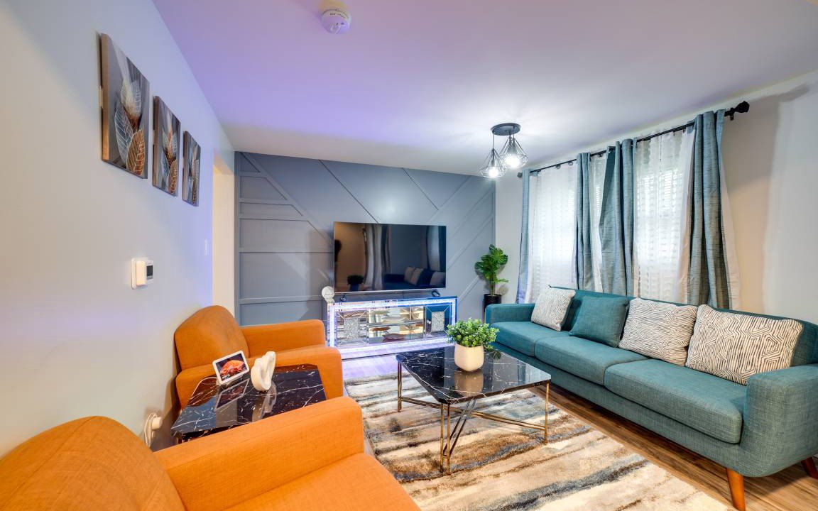 Monroeville House | 120 m² House ∙ 3 bedrooms ∙ 6 guests