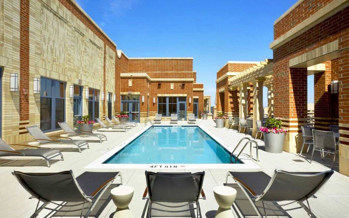 Aurora Highlands Apartment | 121 m² Apartment ∙ 2 bedrooms ∙ 5 guests