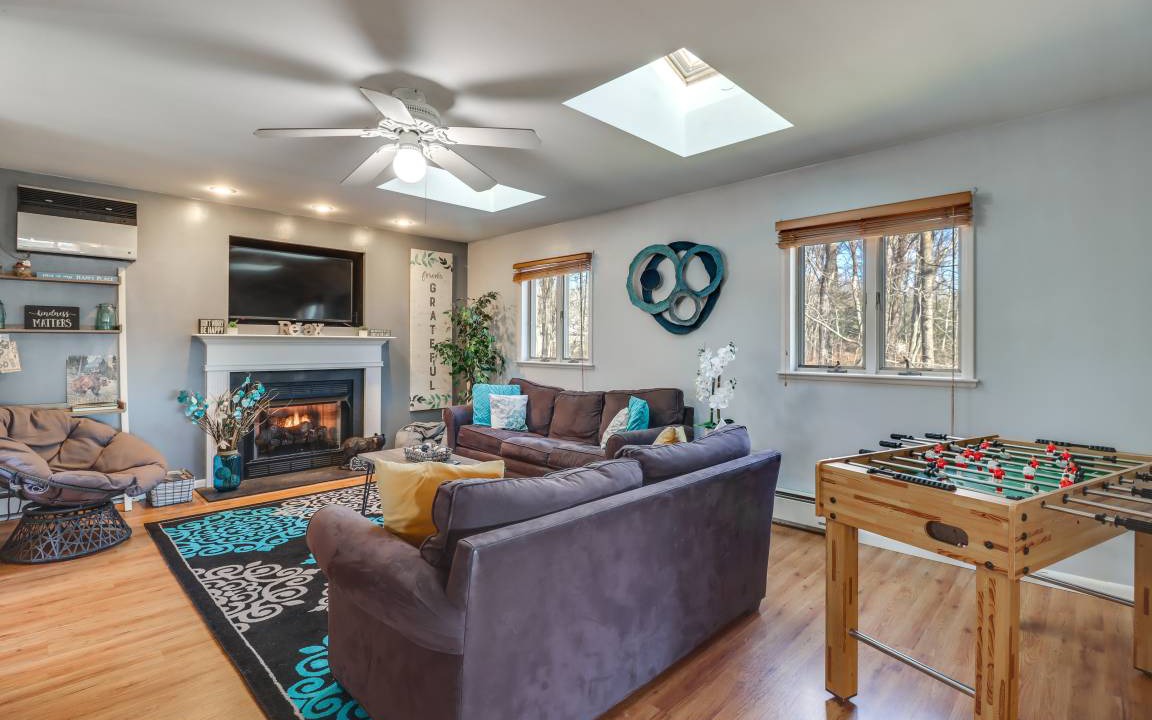 Pocono Lake House | 127 m² House ∙ 3 bedrooms ∙ 10 guests