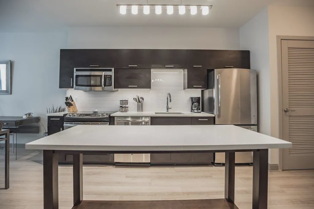 Midtown Village Apartment | 1338 Chestnut - 407 in Philadelphia