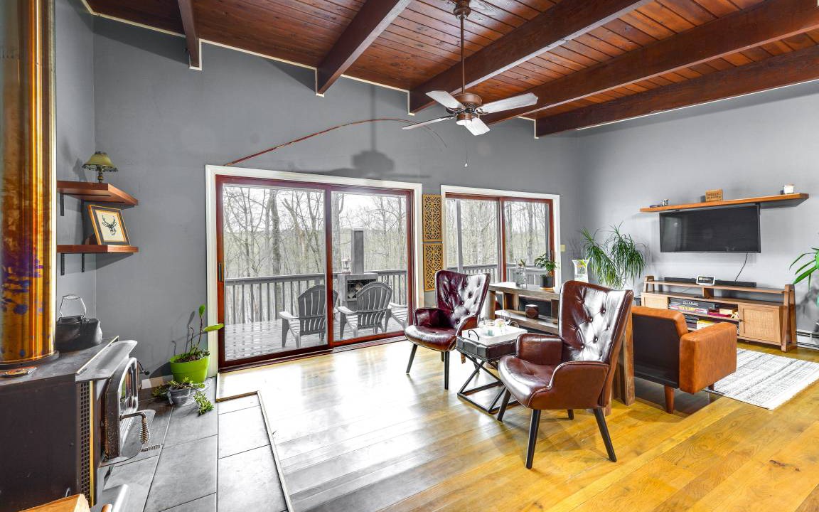 Delevan House | 139 m² House ∙ 3 bedrooms ∙ 7 guests