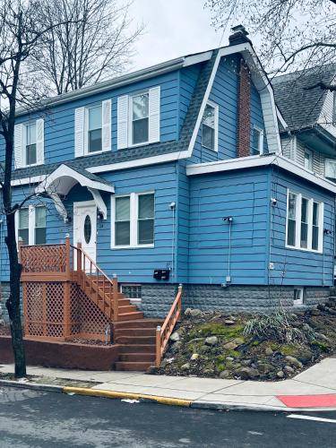 Irvington Bed & Breakfast | 14 m² Bed and breakfast ∙ 1 guest