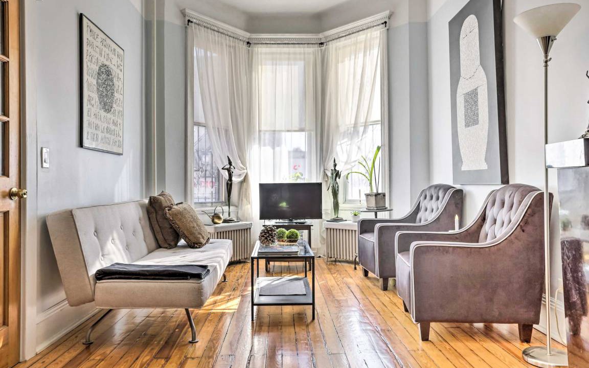 McGinley Square Apartment | 157 m² Apartment ∙ 3 bedrooms ∙ 5 guests