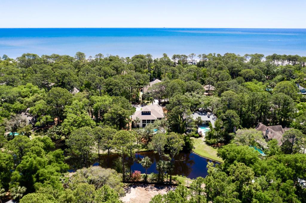 Sea Pines House | 18 South Beach Lane 4 BR Home Sea Pines