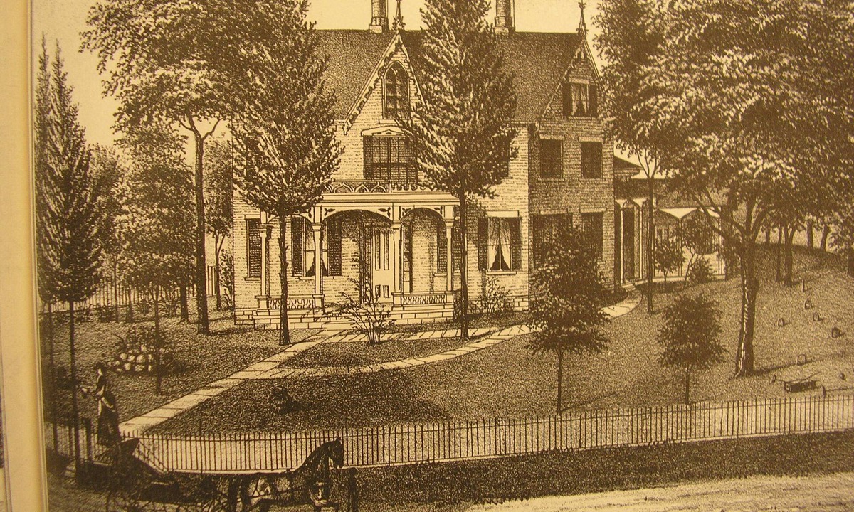 Milan House | 1870 Victorian Inn, minutes from Cedar Point