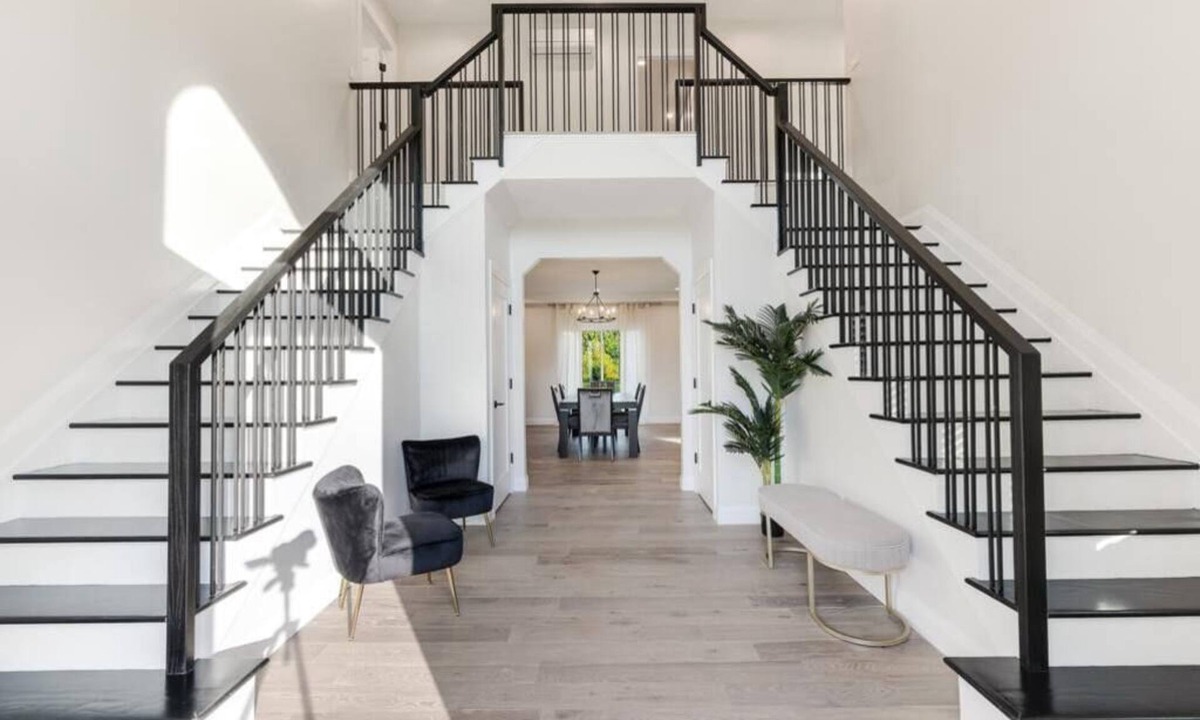 Warwick House | 1HR To NYC LUX Countryside Home 4 Ensuite Bedrooms