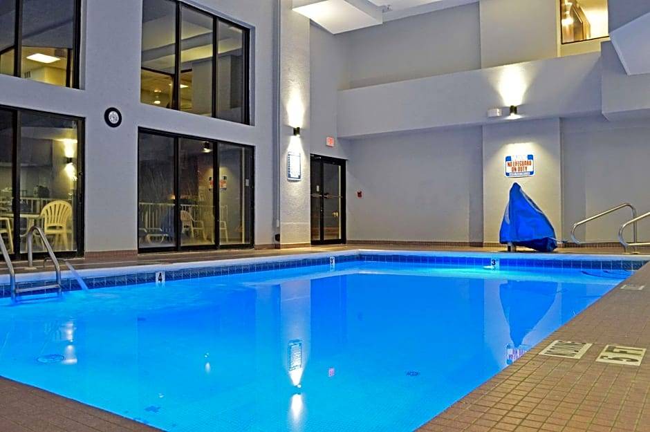 Dodds Addition Hotel | 2-Star Hotel ∙ Quality Inn & Suites Rehoboth Beach – Dewey
