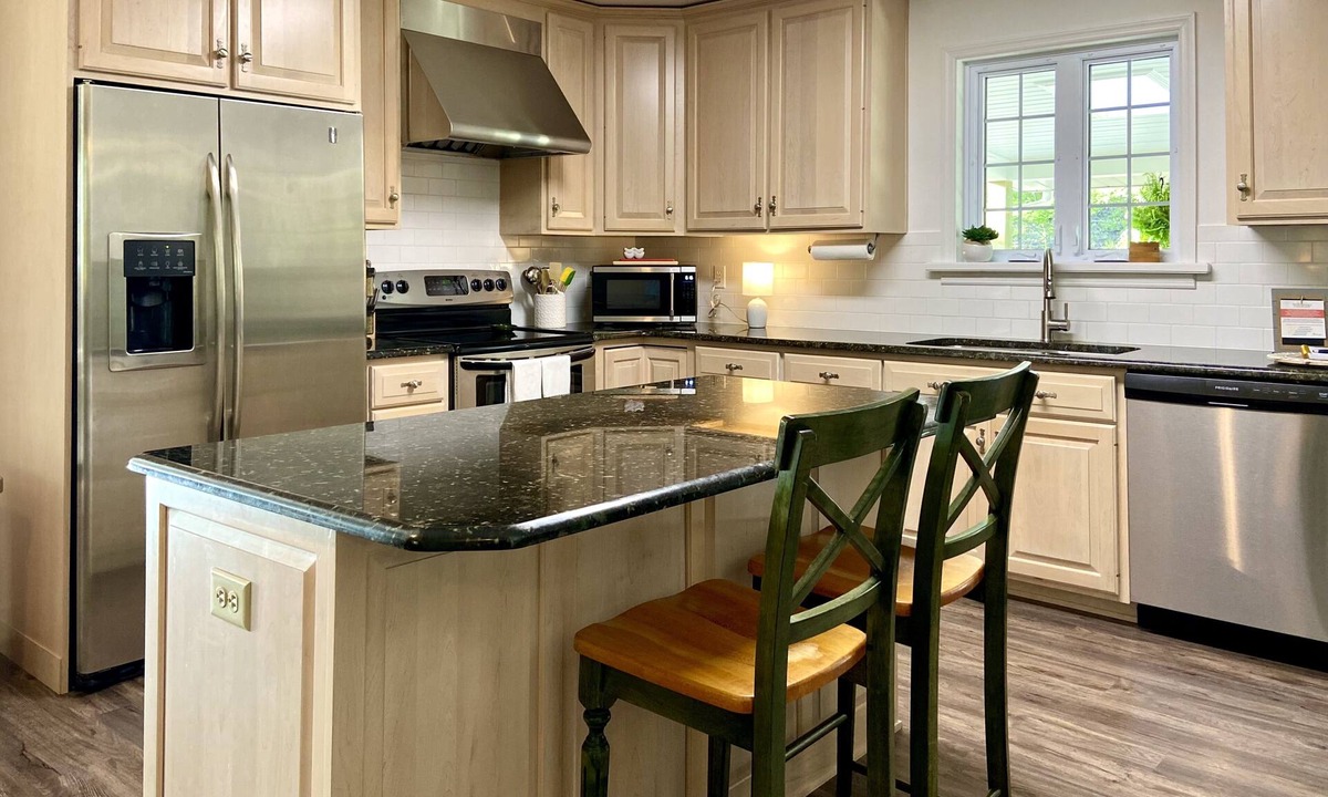 West Milton House | < 20 minutes from Bucknell. 4 minutes from Routes I-80 & 180.