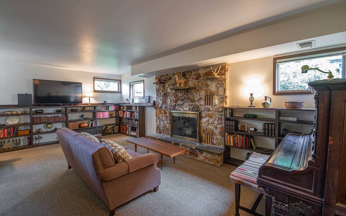 Sandpoint House | 204 m² House ∙ 3 bedrooms ∙ 8 guests