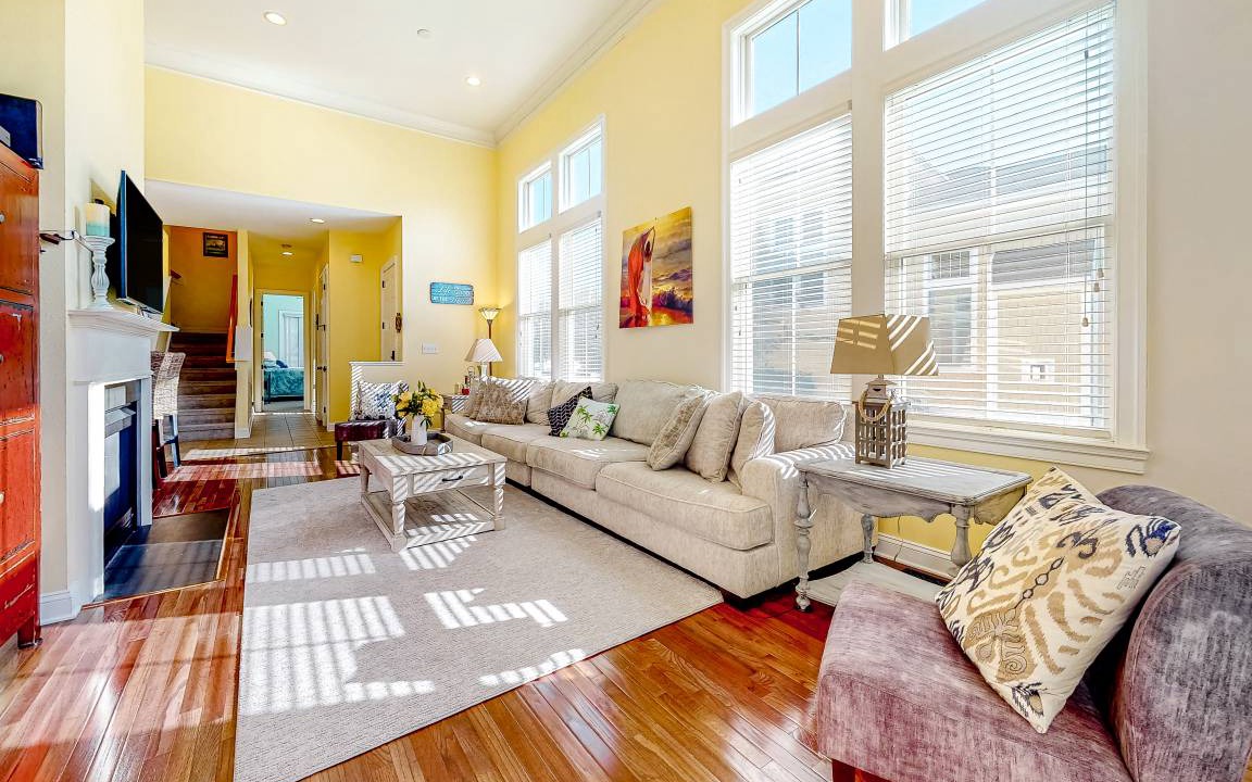 The Commons House | 209 m² House ∙ 3 bedrooms ∙ 8 guests