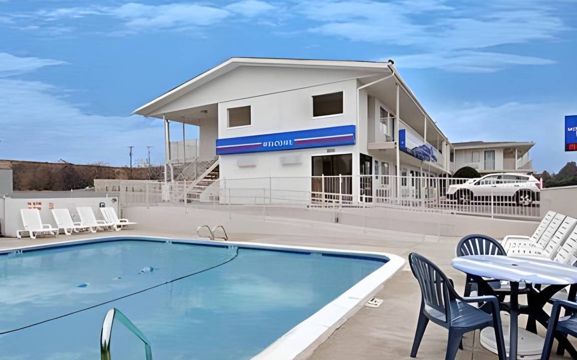 North Canton Hotel | 21 m² Hotel ∙ 127 guests