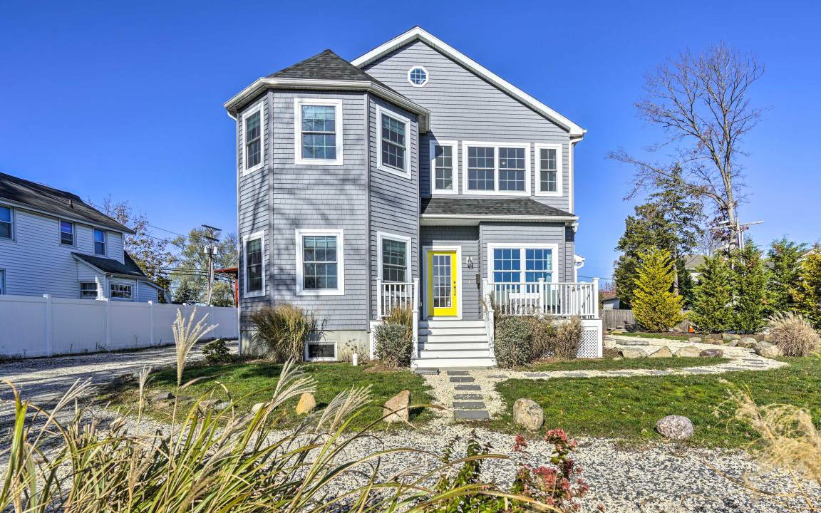 Spring Lake Heights House | 218 m² House ∙ 5 bedrooms ∙ 10 guests