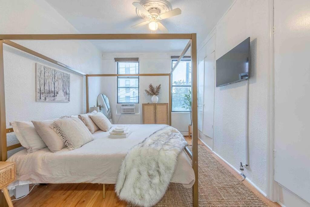 Hoboken Apartment | 25 Percent OFF Spring Special Book Cozy King Bed Now!