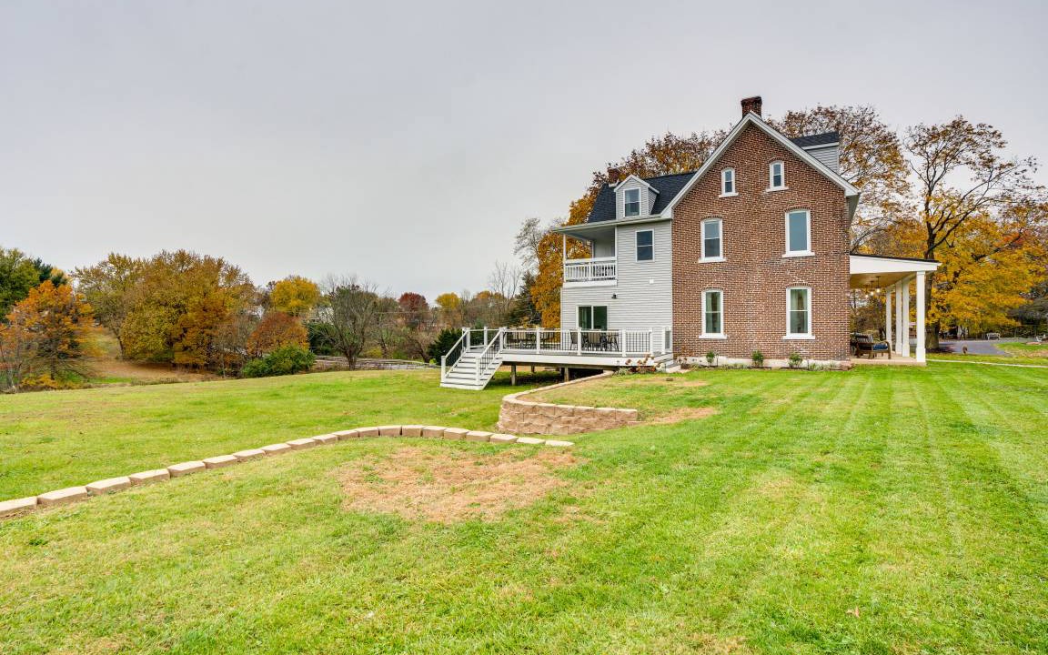 Mainland House | 250 m² House ∙ 4 bedrooms ∙ 11 guests