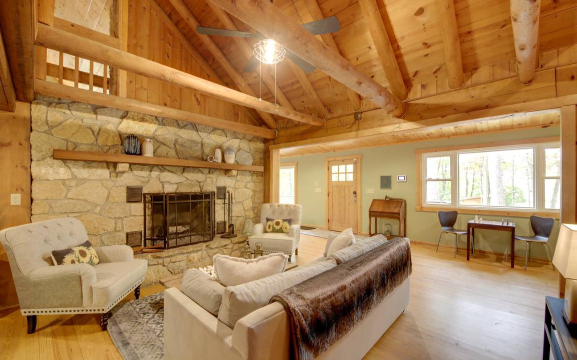 Bath House | 260 m² House ∙ 3 bedrooms ∙ 8 guests