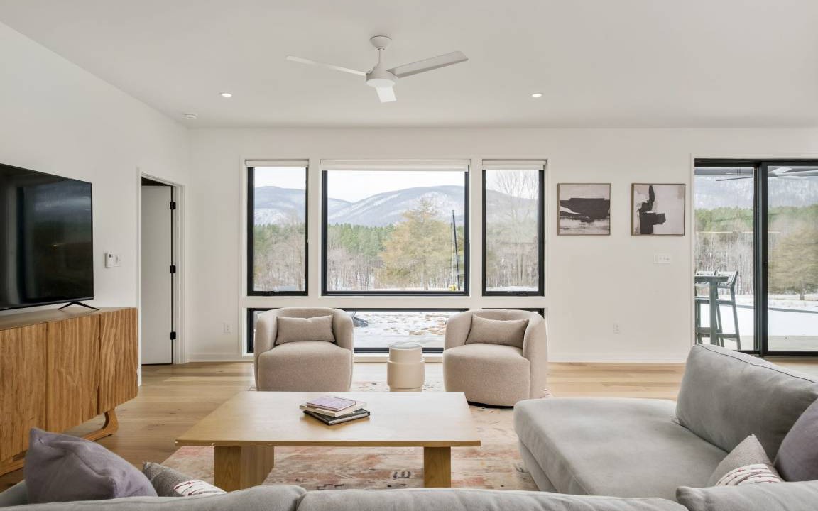 Afton House | 269 m² House ∙ 4 bedrooms ∙ 11 guests