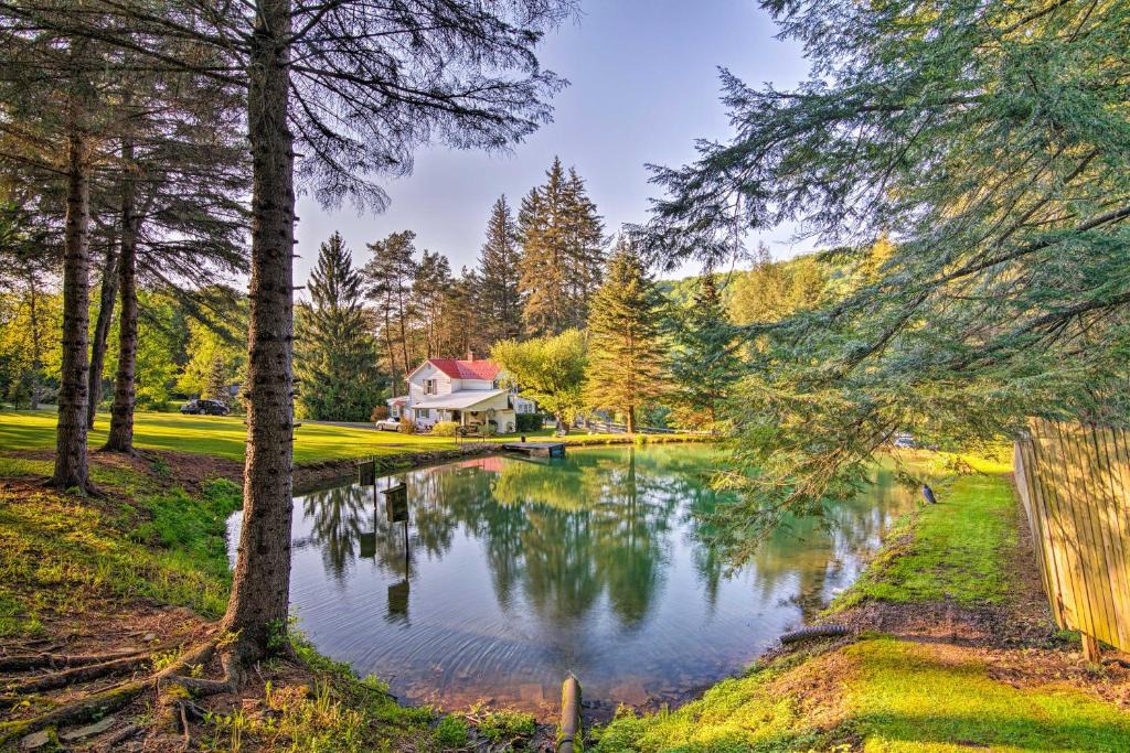 Coudersport House | 3-Acre Lodge with Snowmobile and Four-Wheeling Trails