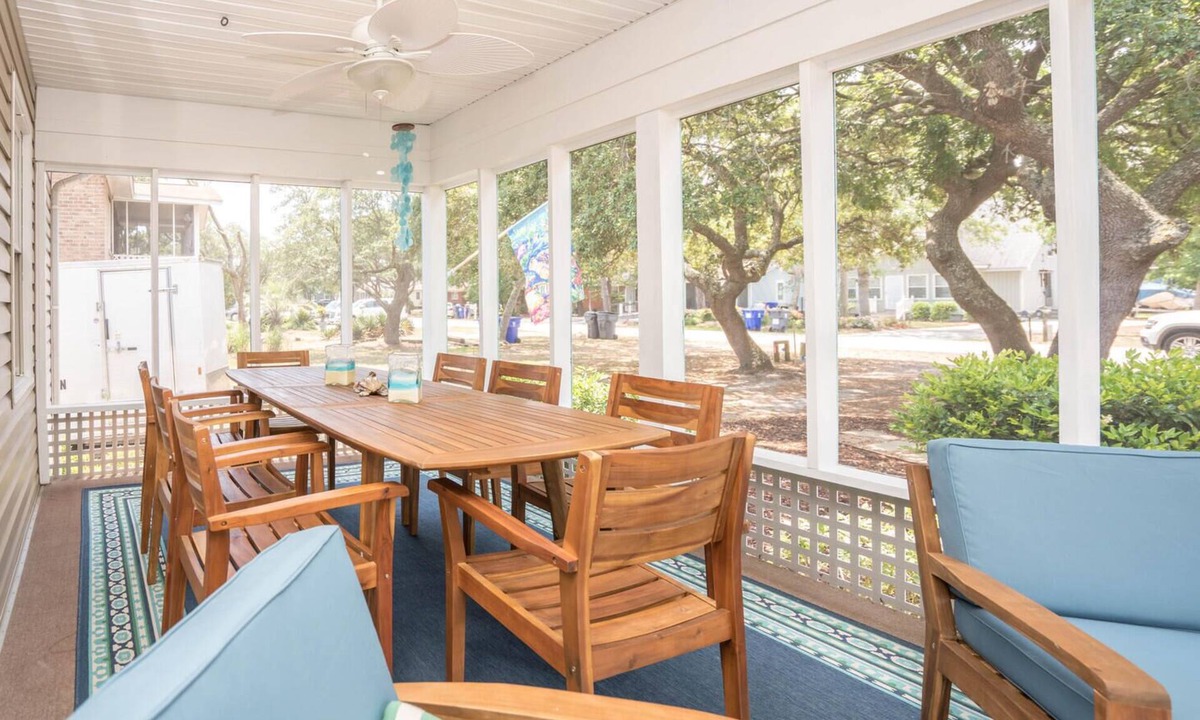 Yaupon Beach House | 3 BR, 2BA beach home located just two blocks from the beach - Accidentally Ours