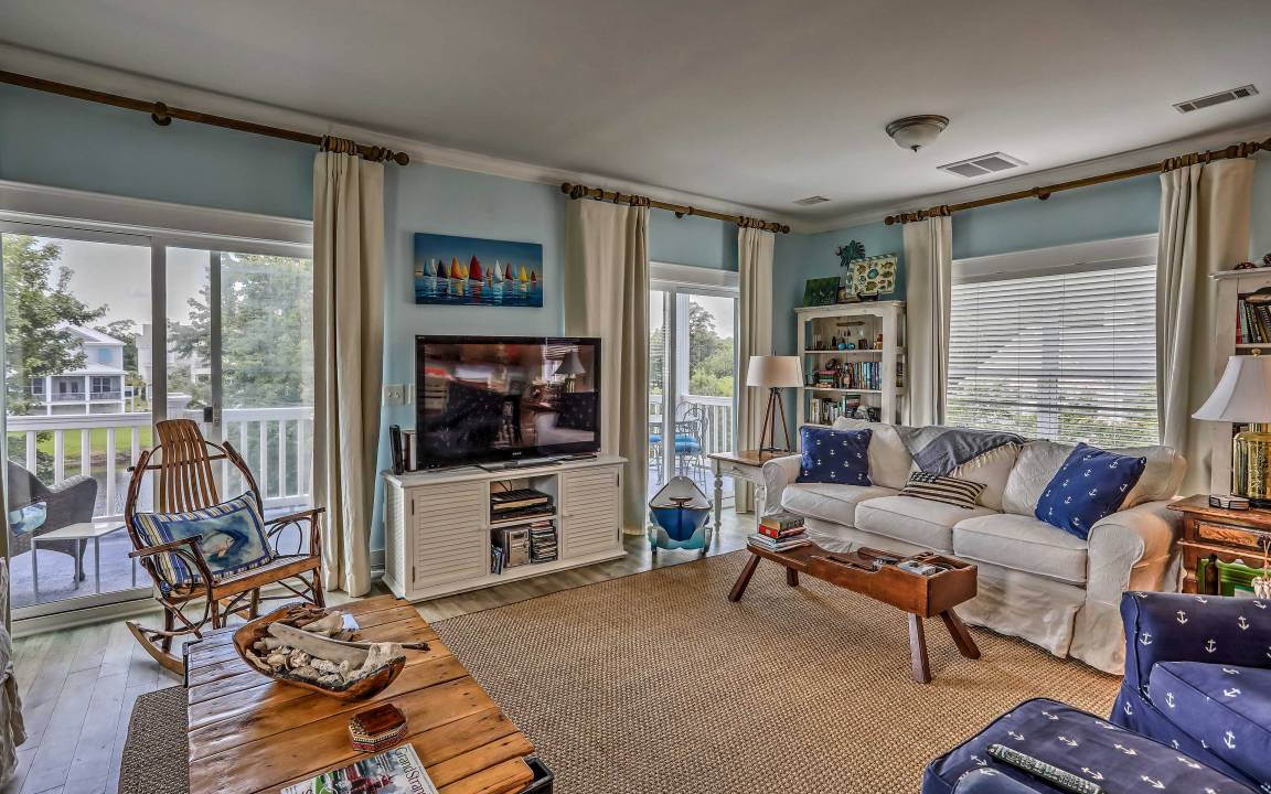 North Litchfield Beach House | 306 m² House ∙ 5 bedrooms ∙ 12 guests