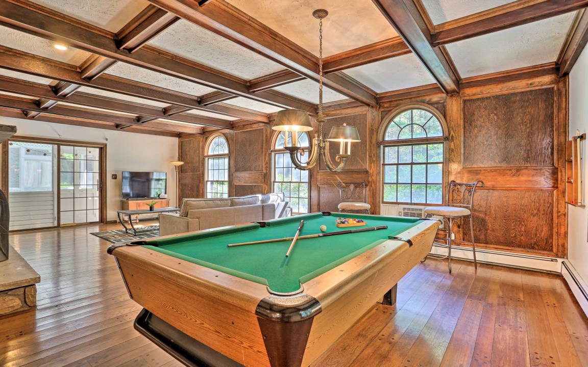 Saylorsburg House | 315 m² House ∙ 4 bedrooms ∙ 10 guests