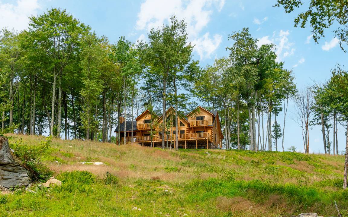 McHenry House | 317 m² House ∙ 5 bedrooms ∙ 14 guests