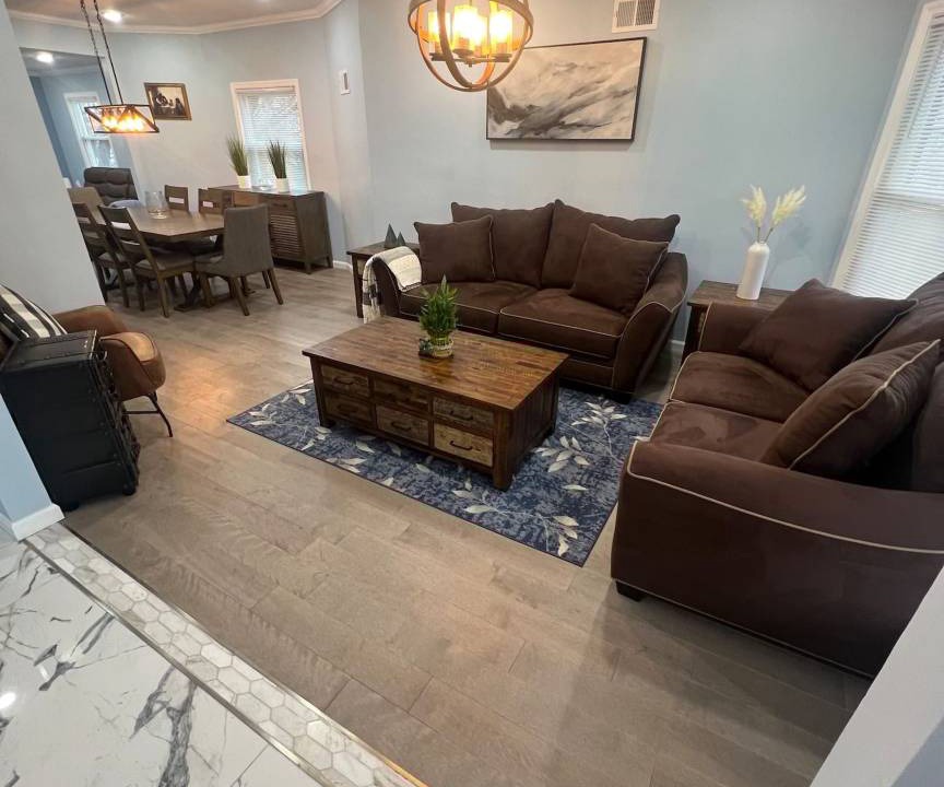 Belleville House | 325 m² House ∙ 5 bedrooms ∙ 12 guests