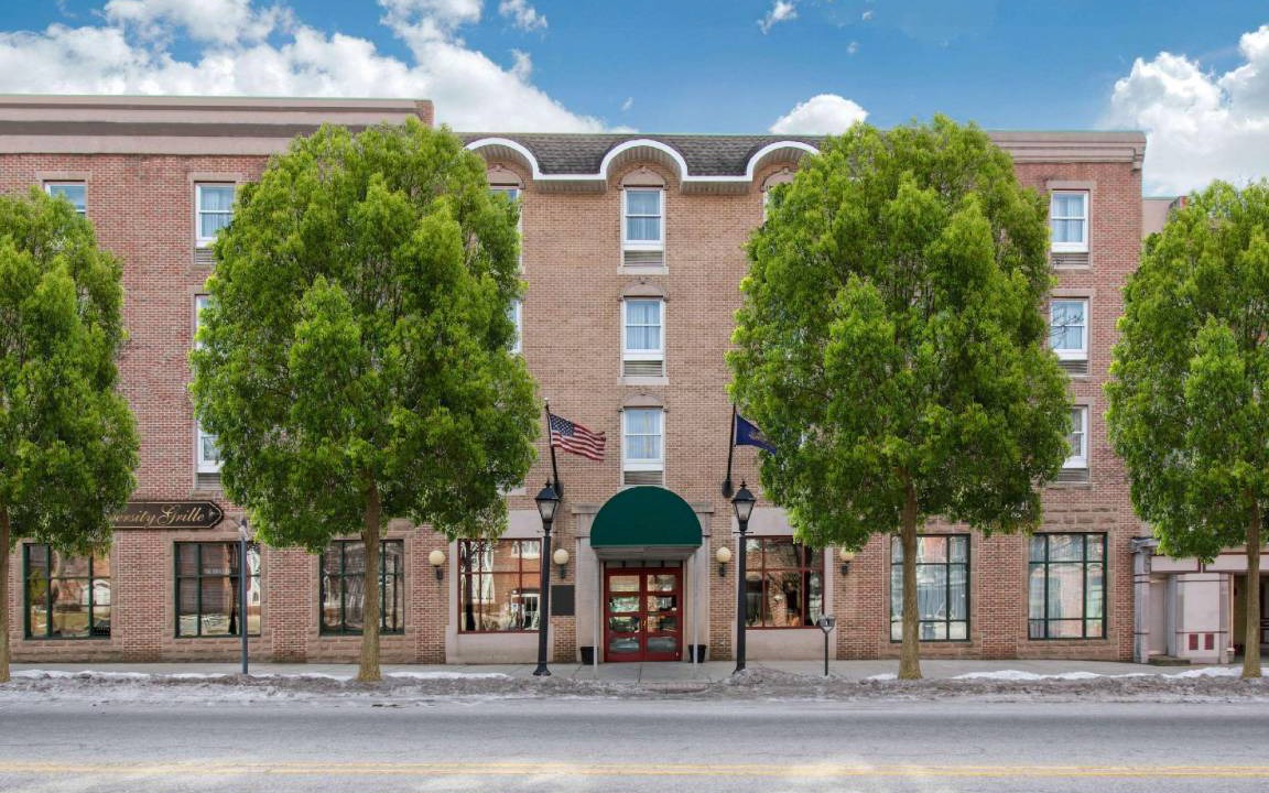 Shippensburg Hotel | 37 m² Hotel ∙ 127 guests