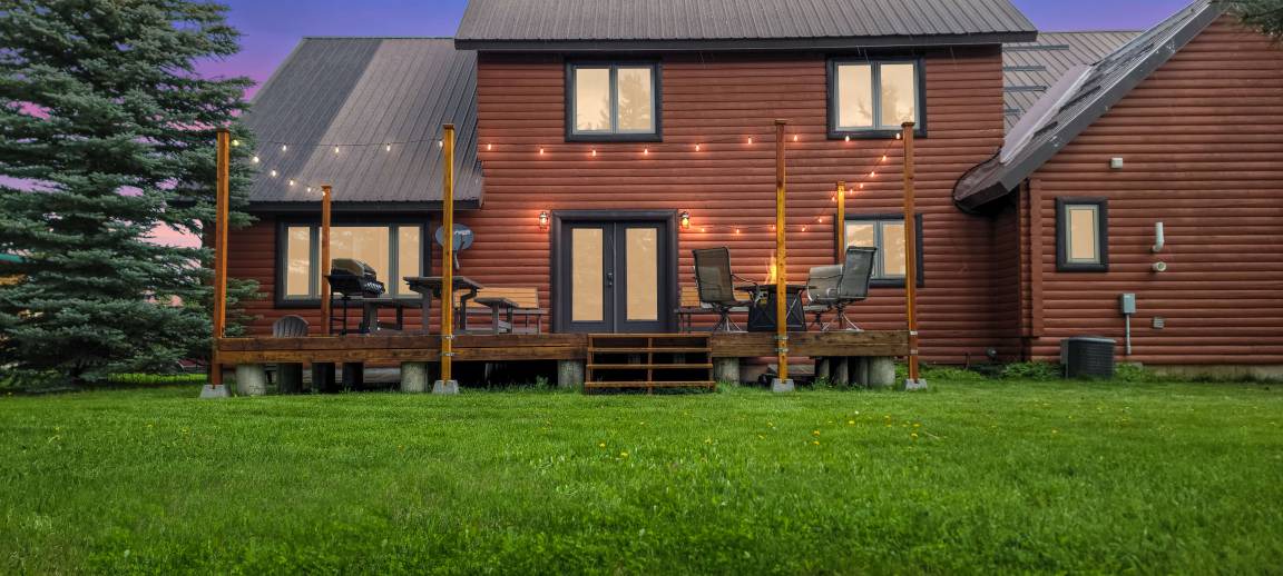 Island Park Cabin | 383 m² Cabin ∙ 5 bedrooms ∙ 18 guests