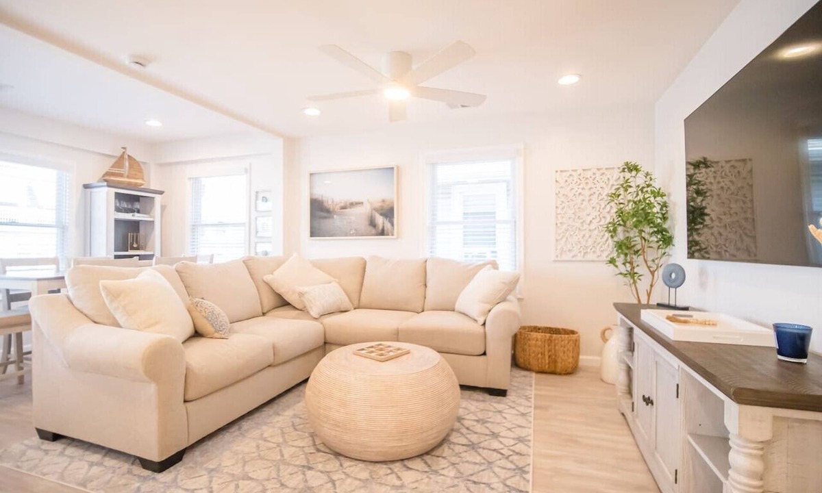 Ventnor City Apartment | 3BR, 2BA Beach Escape - 1.5 Blocks to Sand!