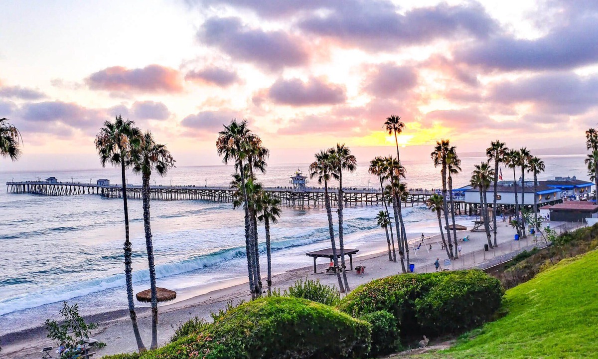 San Clemente Hotel | 4 Accommodations | Near from Pier, Lake, & Beach | 2 Queen Beds | Free Parking