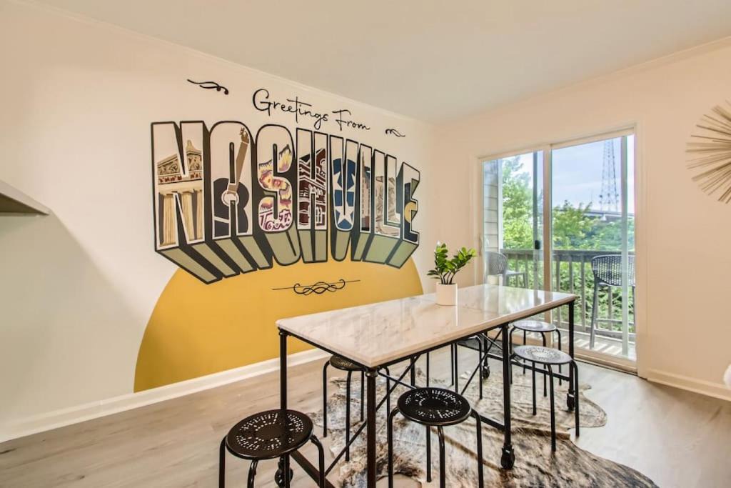 North Capitol Apartment | 4 Bed, 2 Bedroom plus POOL, Walk to Downtown and Germantown
