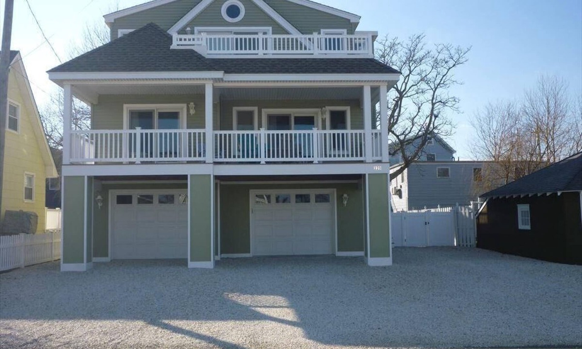 Beach Haven House | 4 bedroom accommodation in Beach Haven