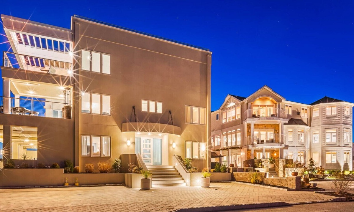 A-Zone House | 402 and 406 · Exclusive Beachfront Mansions + Sleeps 36 +Hot tubs