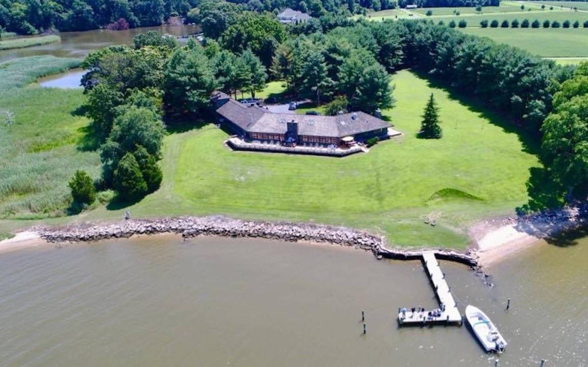 Centreville House | 409 m² House ∙ 5 bedrooms ∙ 15 guests