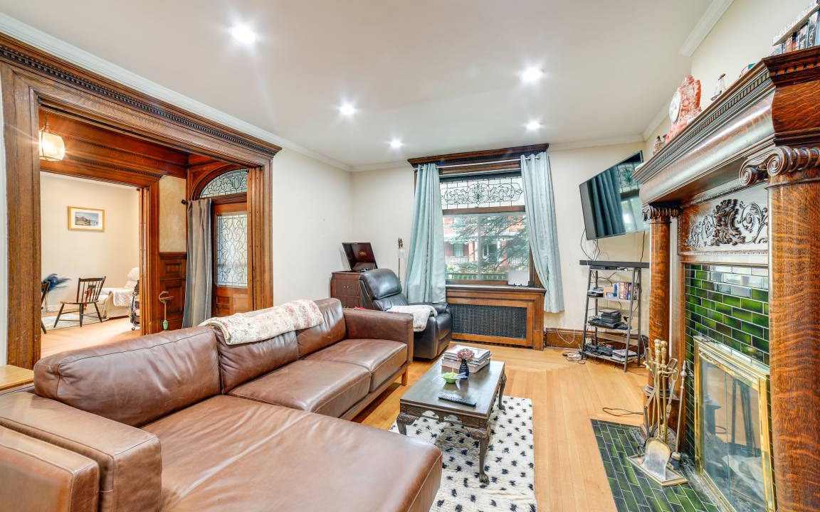 Wilkinsburg House | 432 m² House ∙ 3 bedrooms ∙ 6 guests