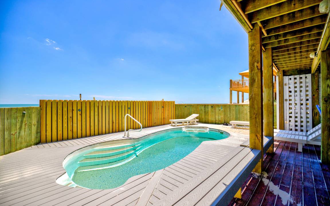North Topsail Beach House | 442 m² House ∙ 8 bedrooms ∙ 27 guests