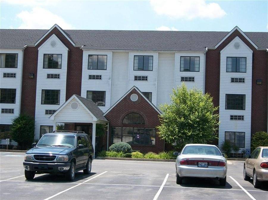 Prestonsburg Hotel | 49 m² Hotel ∙ 6 guests
