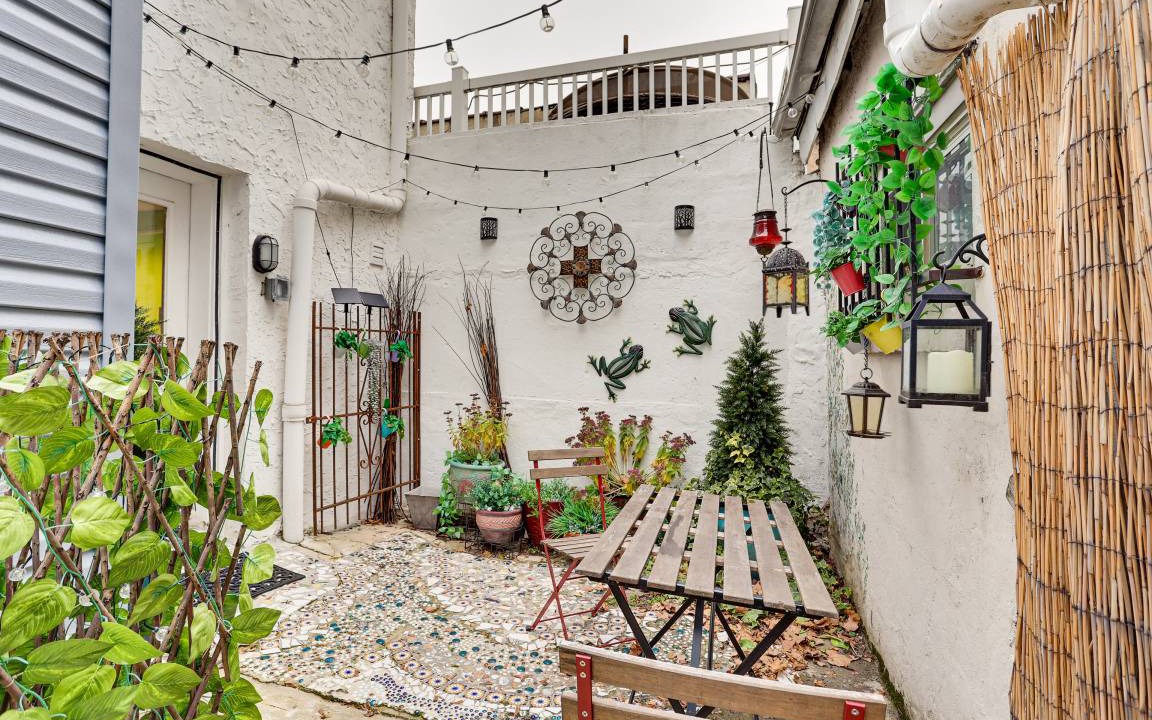Queen Village Apartment | 53 m² Apartment ∙ 1 bedroom ∙ 2 guests