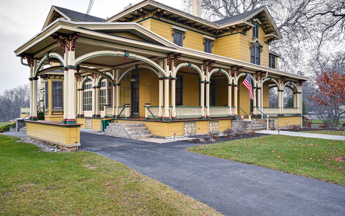 Chambersburg House | 575 m² House ∙ 6 bedrooms ∙ 15 guests