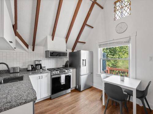 Shadyside Apartment | 60 m² Apartment ∙ 1 bedroom ∙ 3 guests