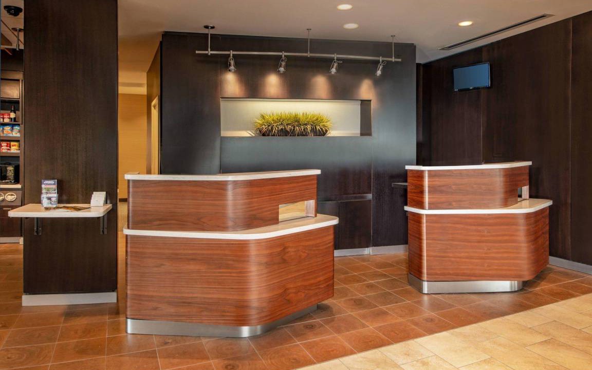 Halfway Hotel | 61 m² Hotel ∙ 4 guests