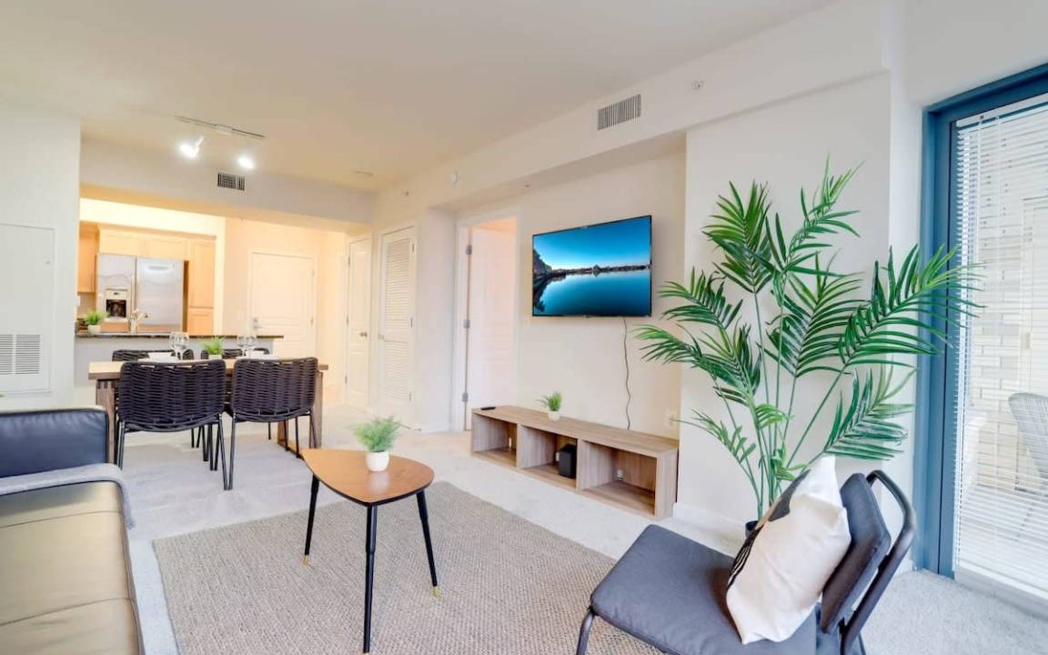 Aurora Highlands Apartment | 68 m² Apartment ∙ 1 bedroom ∙ 3 guests