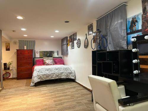 Belleville Apartment | 74 m² Apartment ∙ 1 bedroom ∙ 3 guests